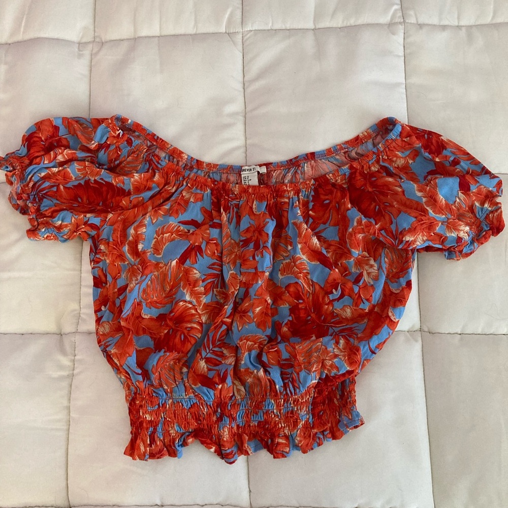 Forever 21 red crop top